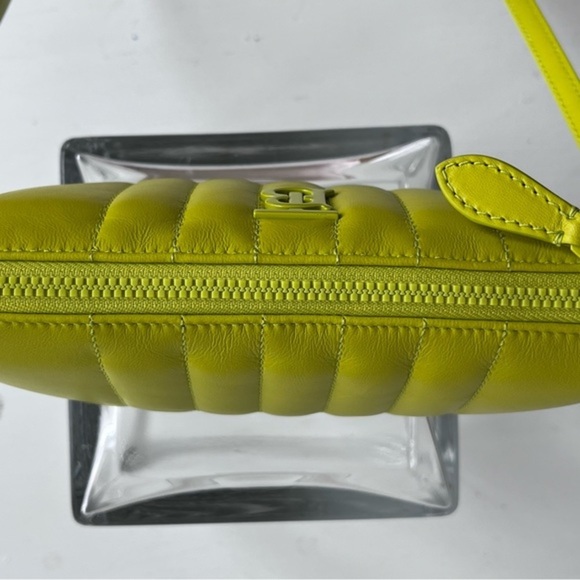 BURBERRY Lola Quilted Twin Pouch Vivid Lime - Picture 13 of 13